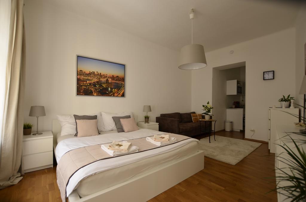 Beautiful Apartments In Praga Exterior foto
